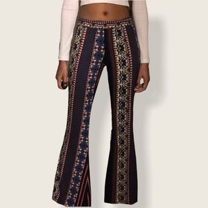 Flare printed pants
